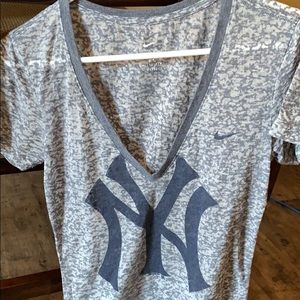 New York Yankees: T-Shirt ⚾️